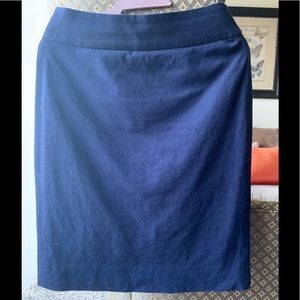 Banana Republic Navy Blue Pencil Skirt Knee Length Opening Pockets Stretch S 2